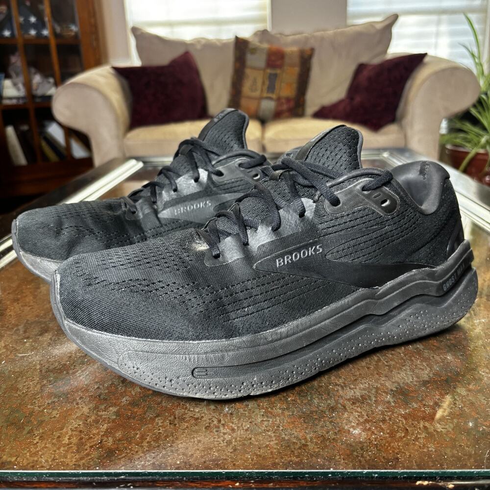 Brooks Ghost Max 2 Shioes Mens 13 Black Road Running Athletic Cushioned Sneakers